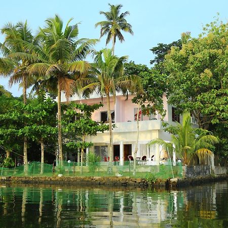 Orchid Lake View Homestay アーラップーザ県 エクステリア 写真